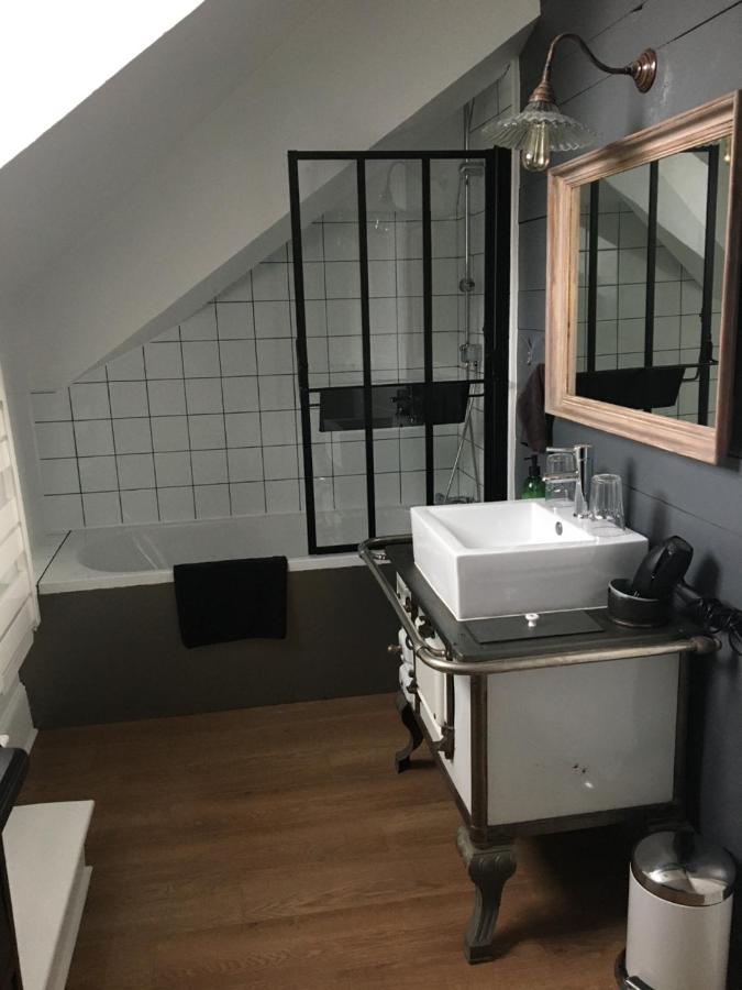 Les Chambres De Pauline Appartements Avec Climatisation Et Spa Альбервиль Экстерьер фото